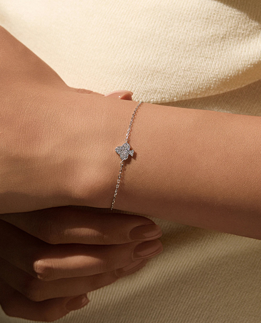 lucky club moissanite bracelet
