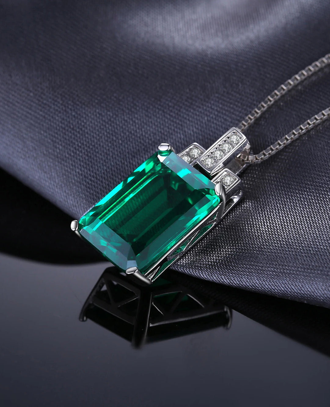 created nano emerald pendant necklace in sterling silver