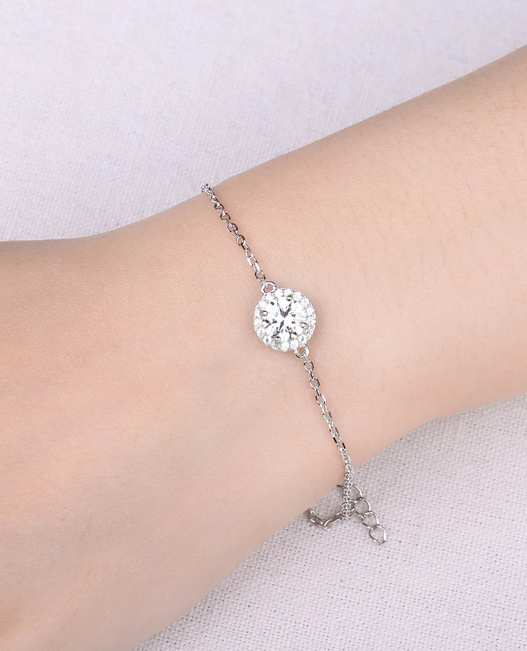 rhodium-plated moissanite bracelet