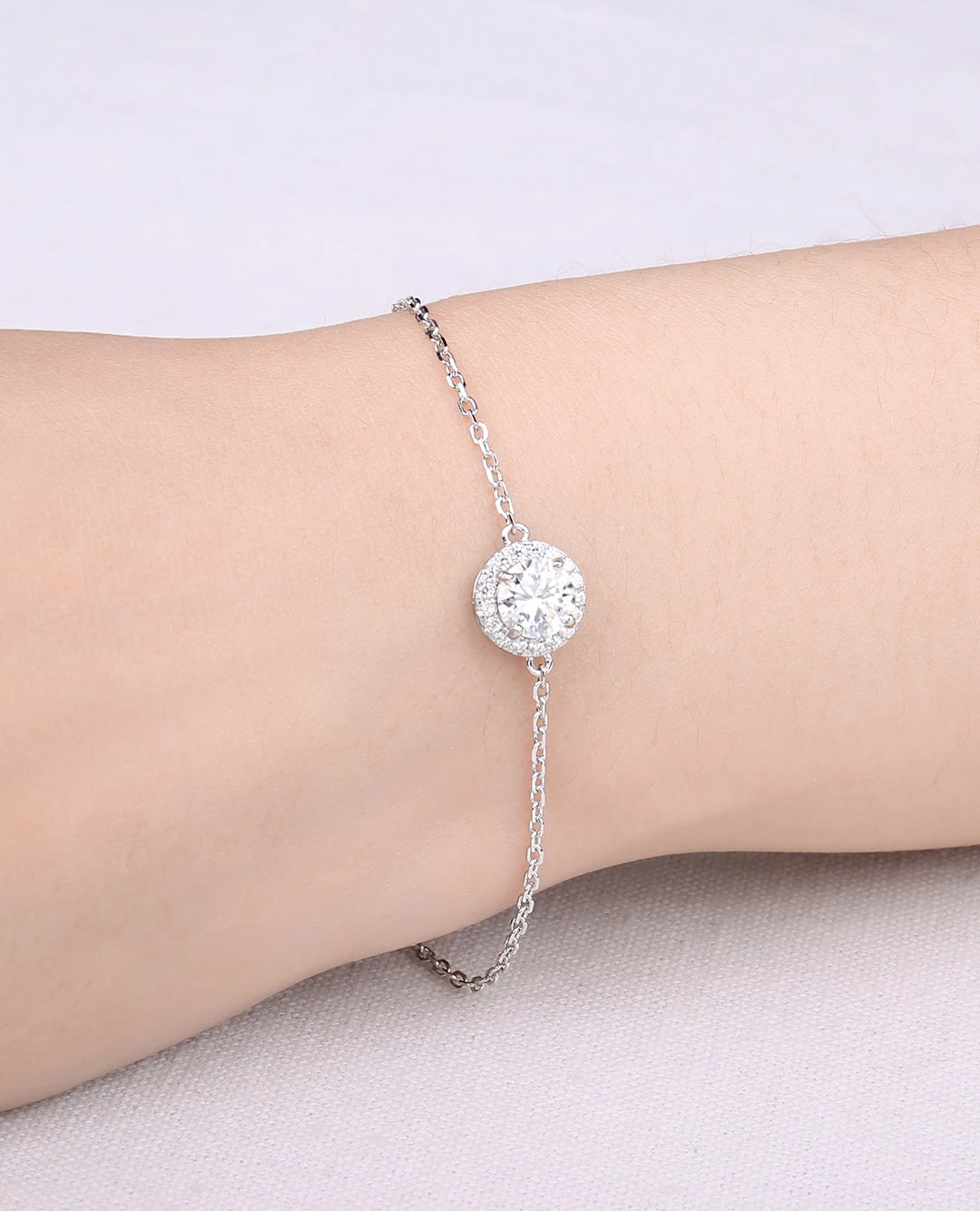 rhodium-plated moissanite bracelet